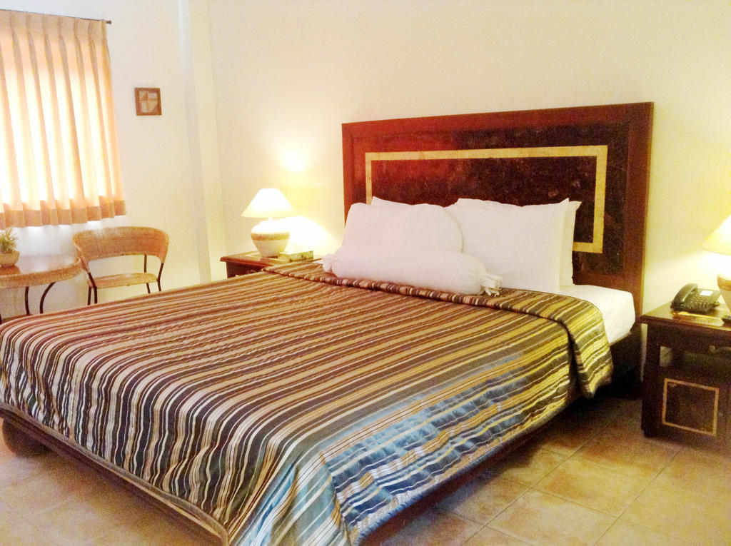 Citystate Asturias Hotel Palawan Puerto Princesa Luaran gambar